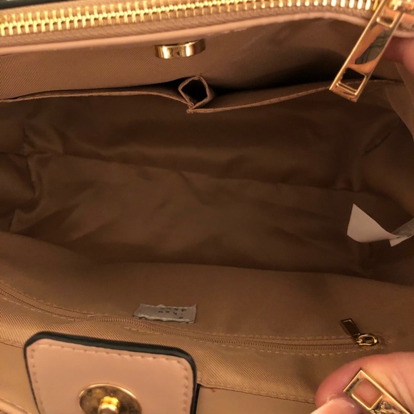 snakeskin purse! - Picture 5 of 5